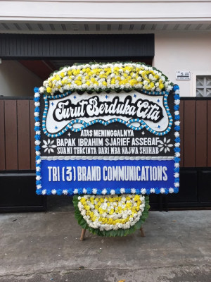 Papan Bunga Duka di Alama